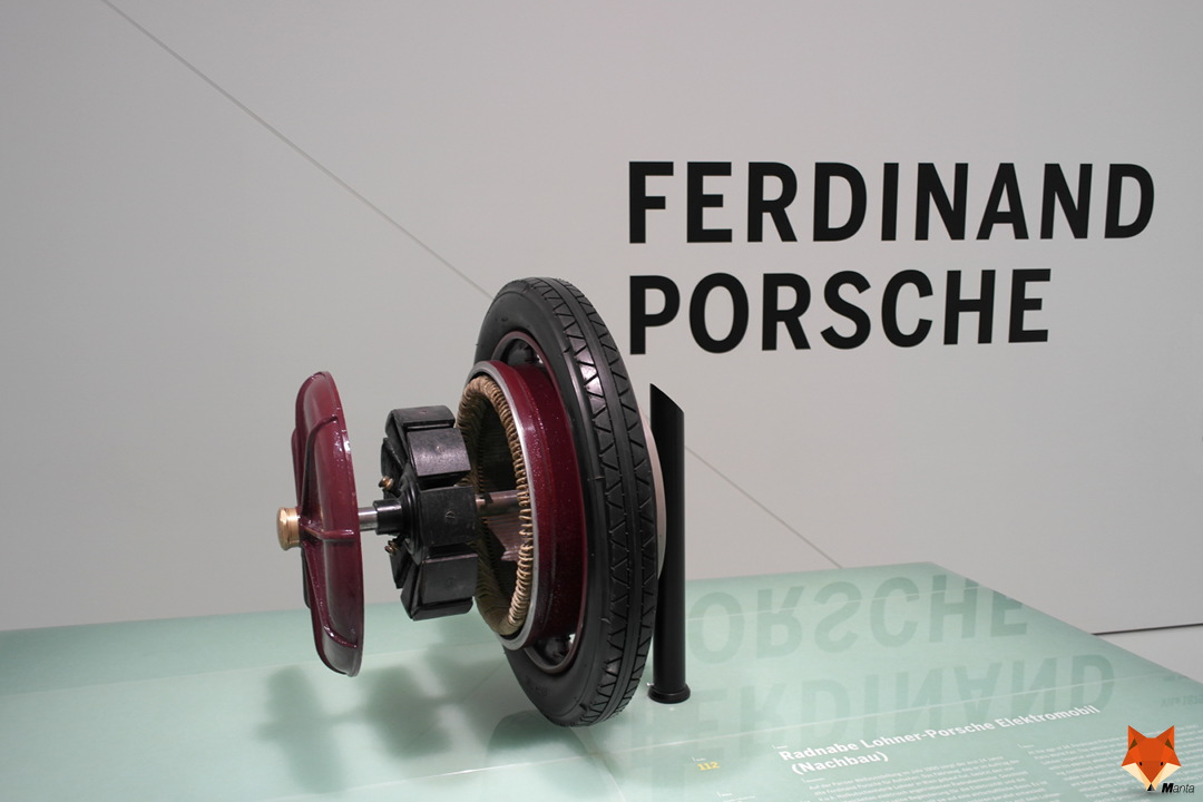 http://manta.abnihilo.org/images/PorscheMuseum/MuseeP09.JPG