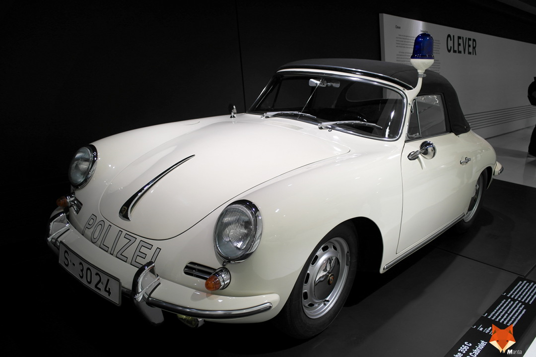 http://manta.abnihilo.org/images/PorscheMuseum/MuseeP25.JPG