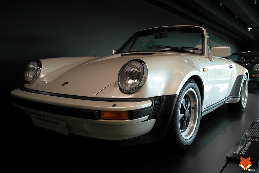 http://manta.abnihilo.org/images/PorscheMuseum/MuseeP42.JPG
