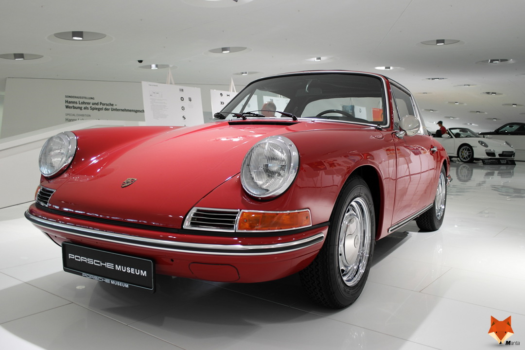http://manta.abnihilo.org/images/PorscheMuseum/MuseeP50.JPG
