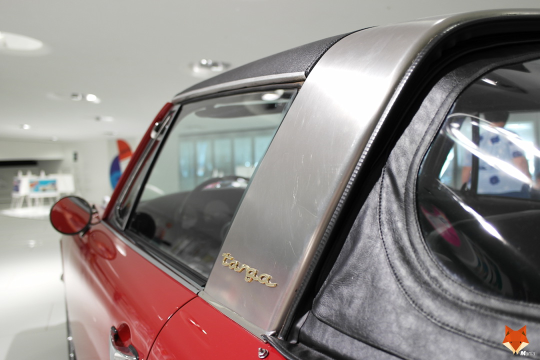 http://manta.abnihilo.org/images/PorscheMuseum/MuseeP51.JPG