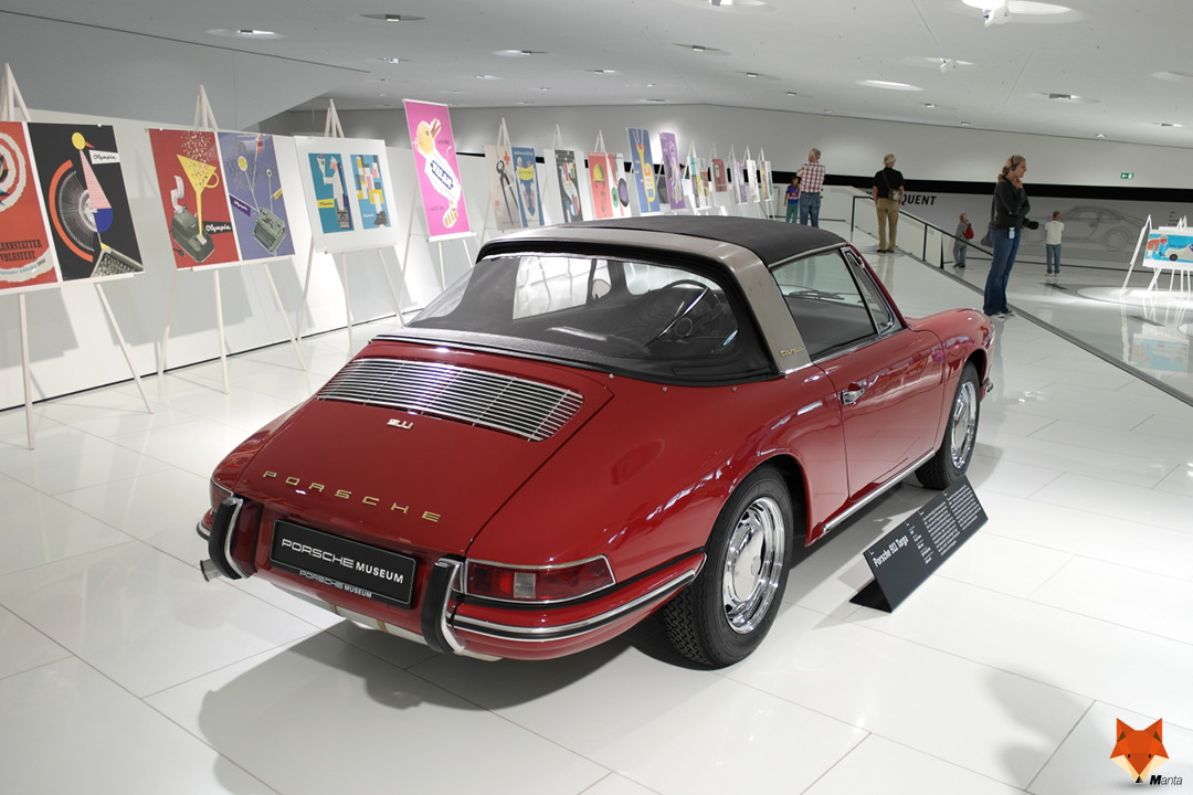 http://manta.abnihilo.org/images/PorscheMuseum/MuseeP52.JPG
